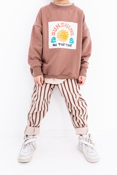 Fotografia ubrania Spodnie boyfriend pasy brązowe FUN KIDS marki Fun Kids w ofercie sklepu Nosi Ci Się